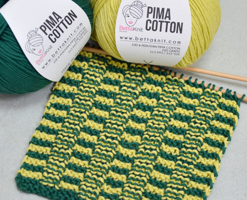 Striped Garter Stitch, easy knitting stitch tutorial The Striped Garter Stitch is a two-color variation of the classic Garter Stitch, which is the easiest knitting stitch ever. With little to no effort and by choosing the perfect color combination, the final result will give your hand made garments an original touch. The knitting stitches you only need are knit and purl stitches.