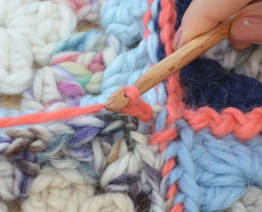 Metodo #4: Punto Treccia Come unire le Mattonelle Granny: 4 metodi