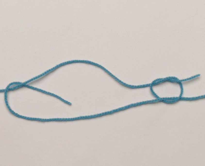 How to join two yarn balls with the Magic Knot