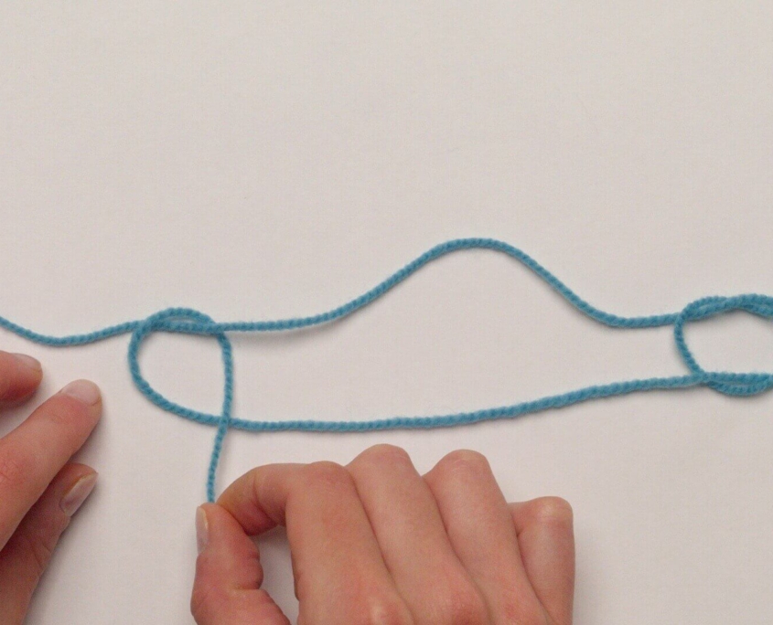 How to join two yarn balls with the Magic Knot