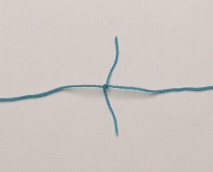 How to join two yarn balls with the Magic Knot